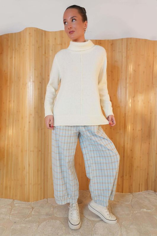 Elle Cowl Knit Ecru /9 **